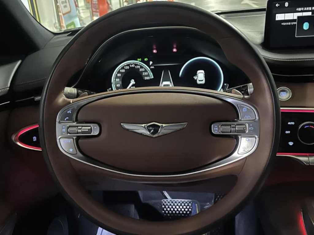 Genesis GV70 - Vista 10