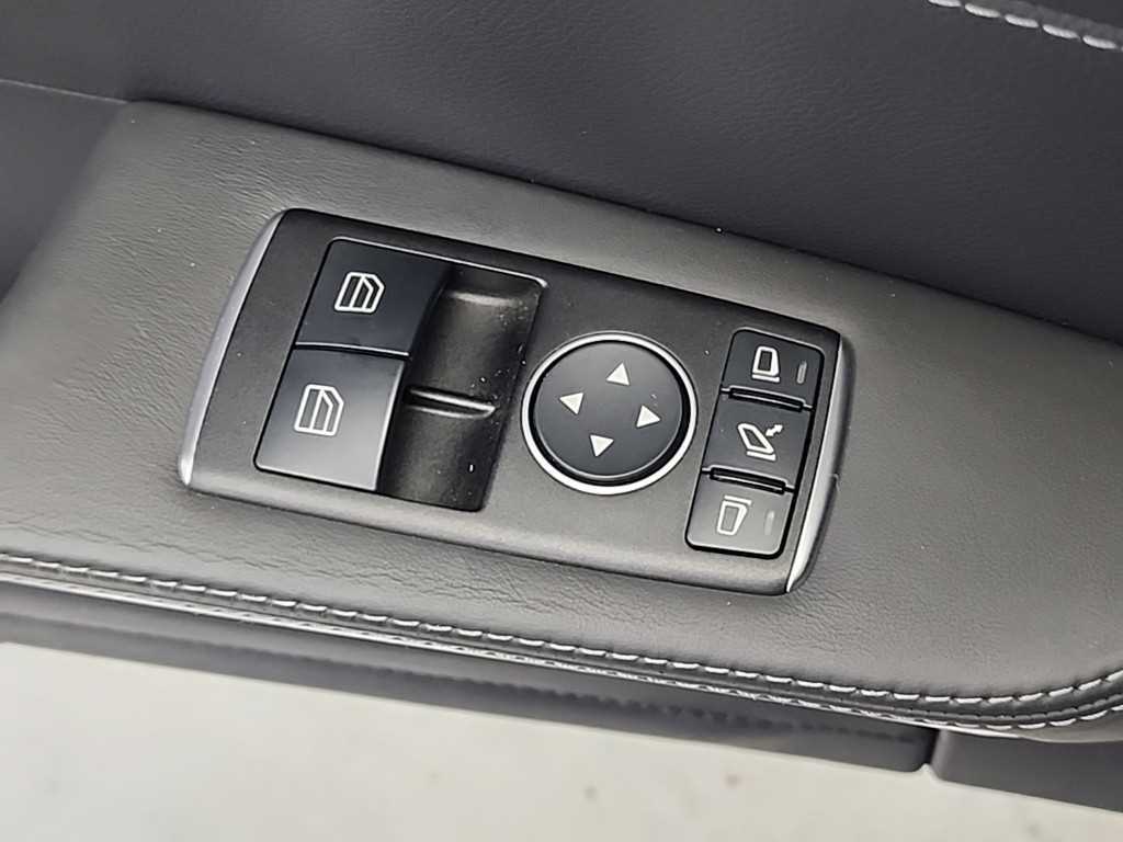 Mercedes Benz AMG GT 2016 Gris - Importación desde Corea - HF Imports Iquique - Foto 17