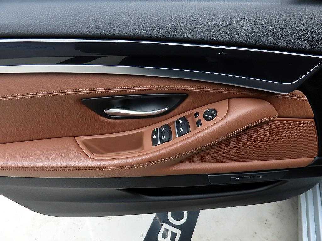 BMW 5 Series - Vista 11