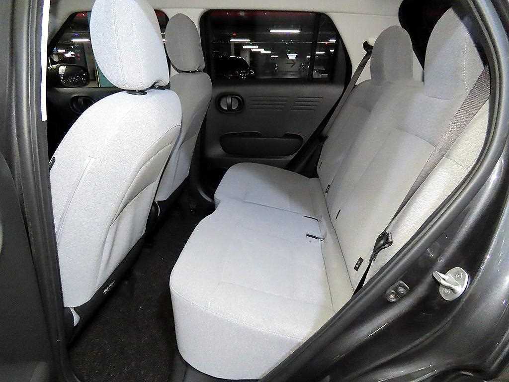 HYUNDAI Casper - Vista 7