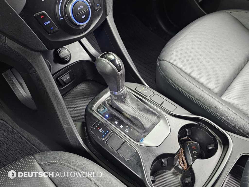 HYUNDAI Santa Fe - Vista 9