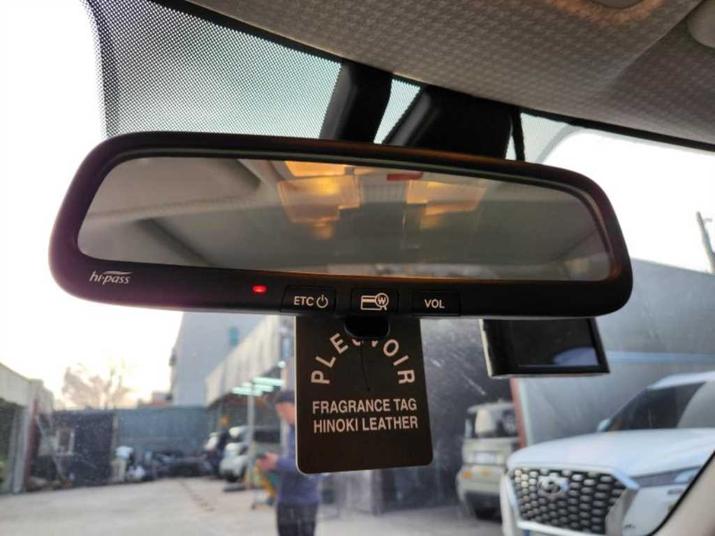 HYUNDAI Casper - Vista 11