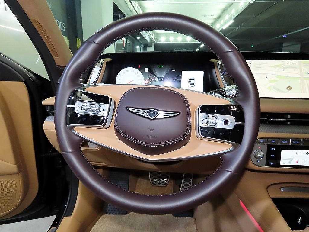 Genesis G90 - Vista 8