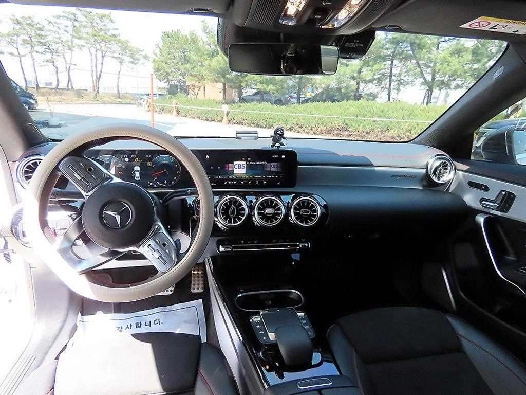 Mercedes Benz CLA Class - Vista 8