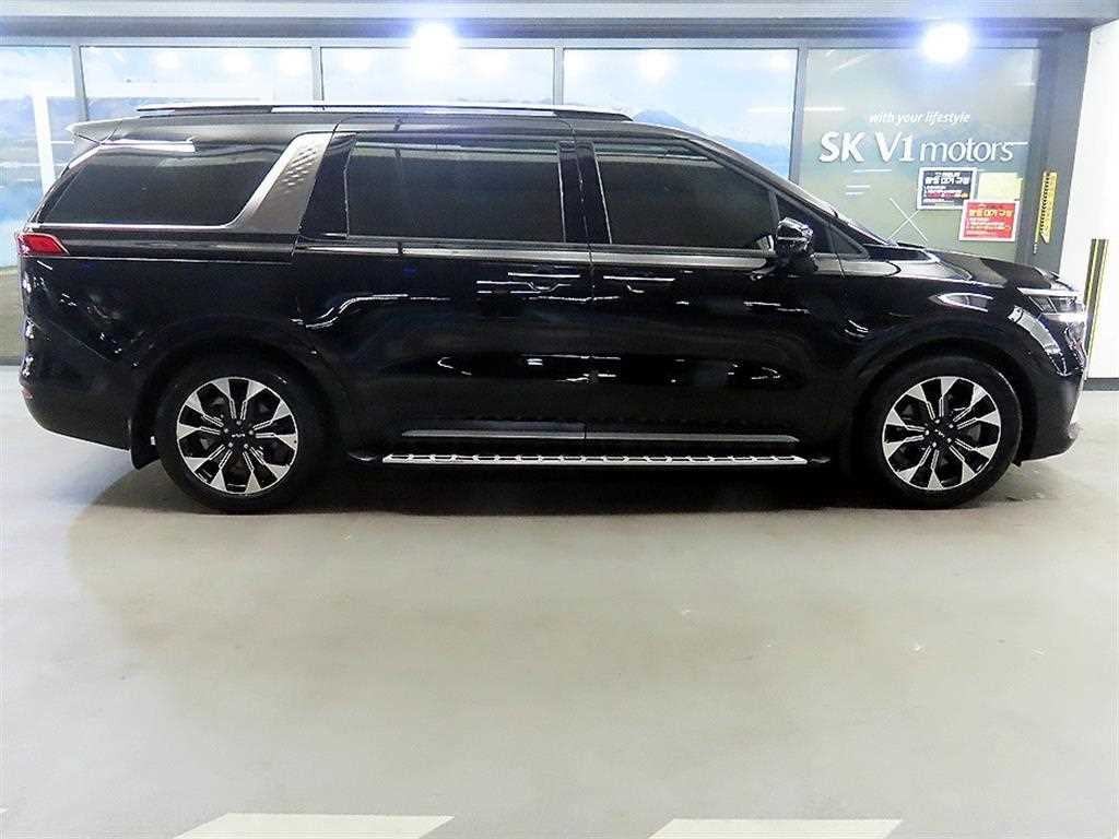 KIA Carnival - Vista 3