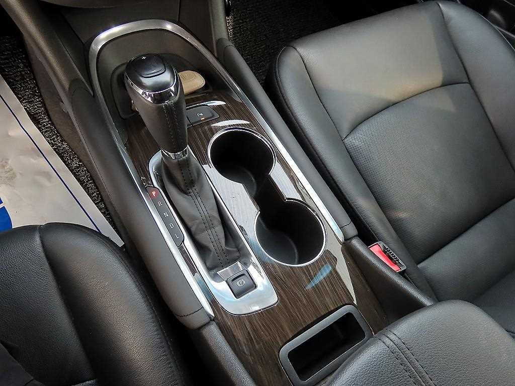 Chevrolet Malibu - Vista 10