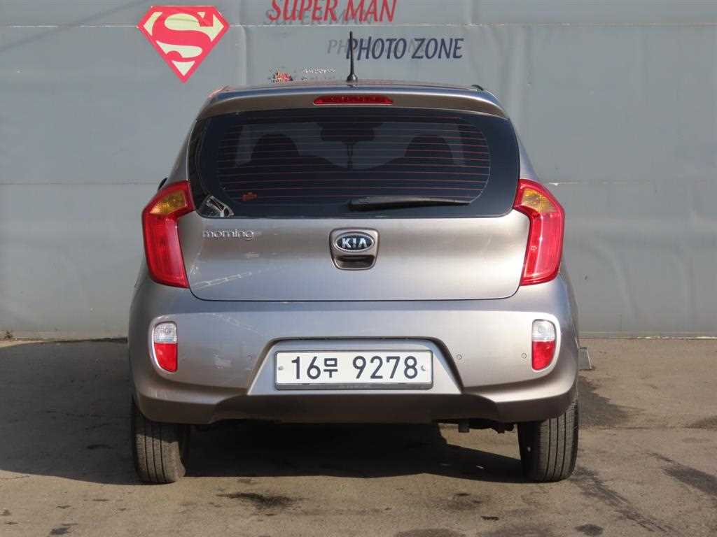 KIA Morning - Vista 3