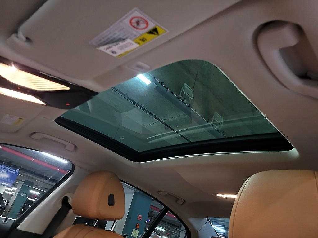 BMW 5 Series 2020 Negro - Importación desde Corea - HF Imports Iquique - Foto 17