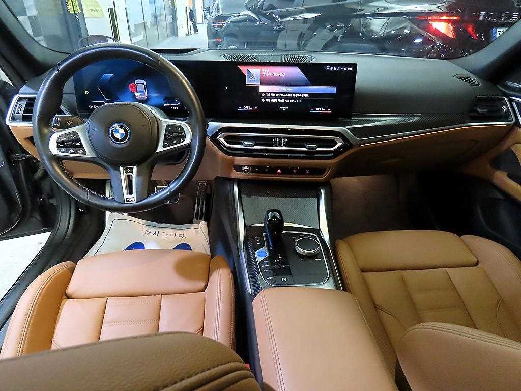 BMW i4 - Vista 10