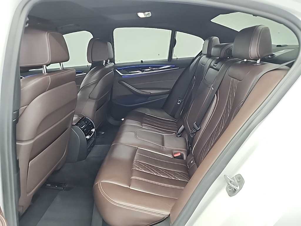 BMW 5 Series - Vista 12