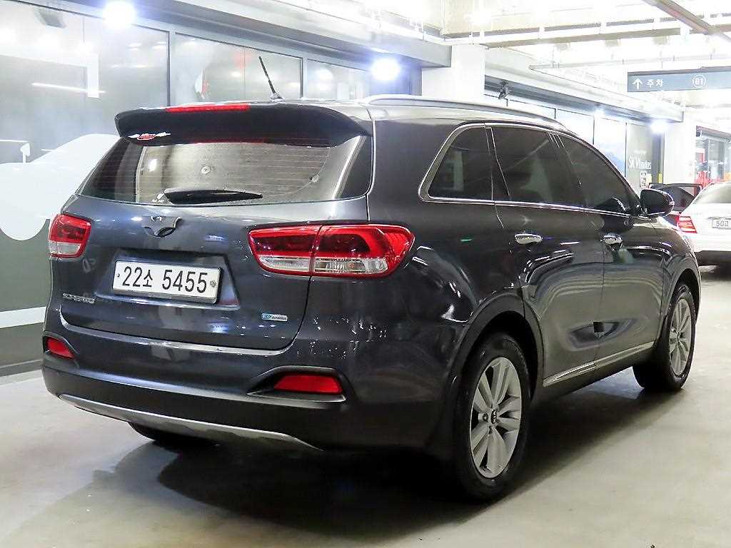 KIA Sorento - Vista 4