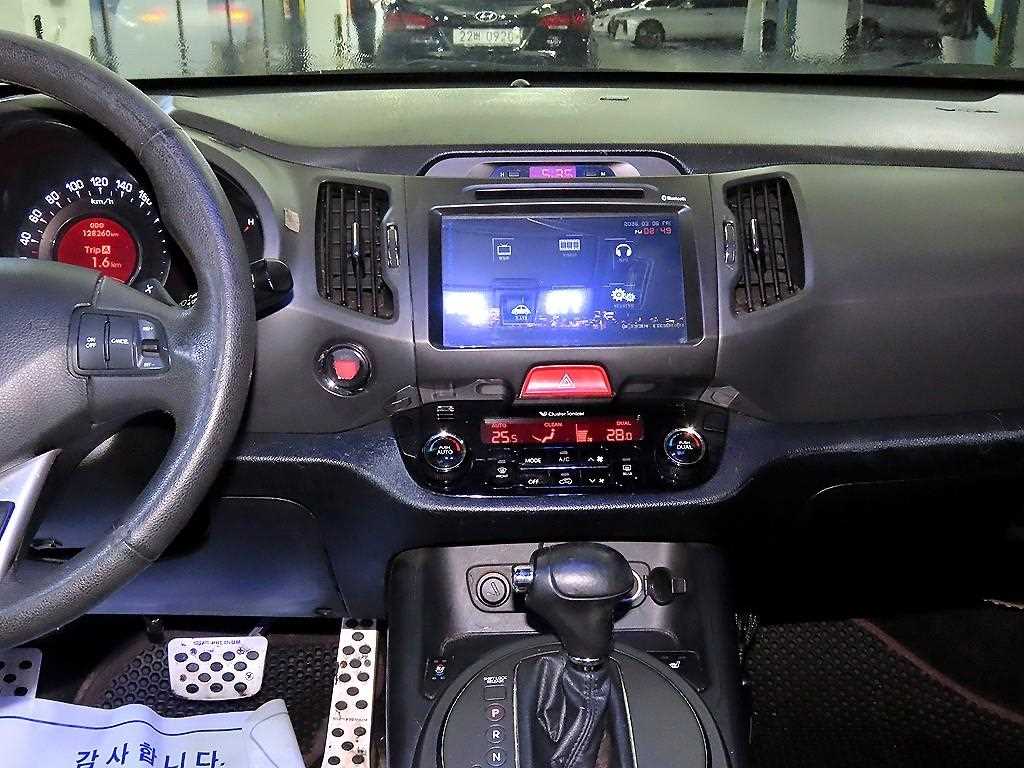 KIA Sportage 2011 Blanco - Importación desde Corea - HF Imports Iquique - Foto 17
