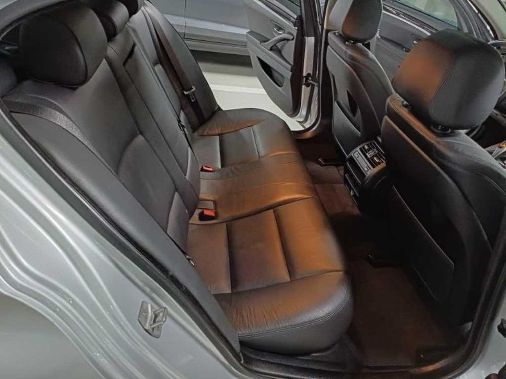 BMW 5 Series 2016 Plateado - Importación desde Corea - HF Imports Iquique - Foto 16
