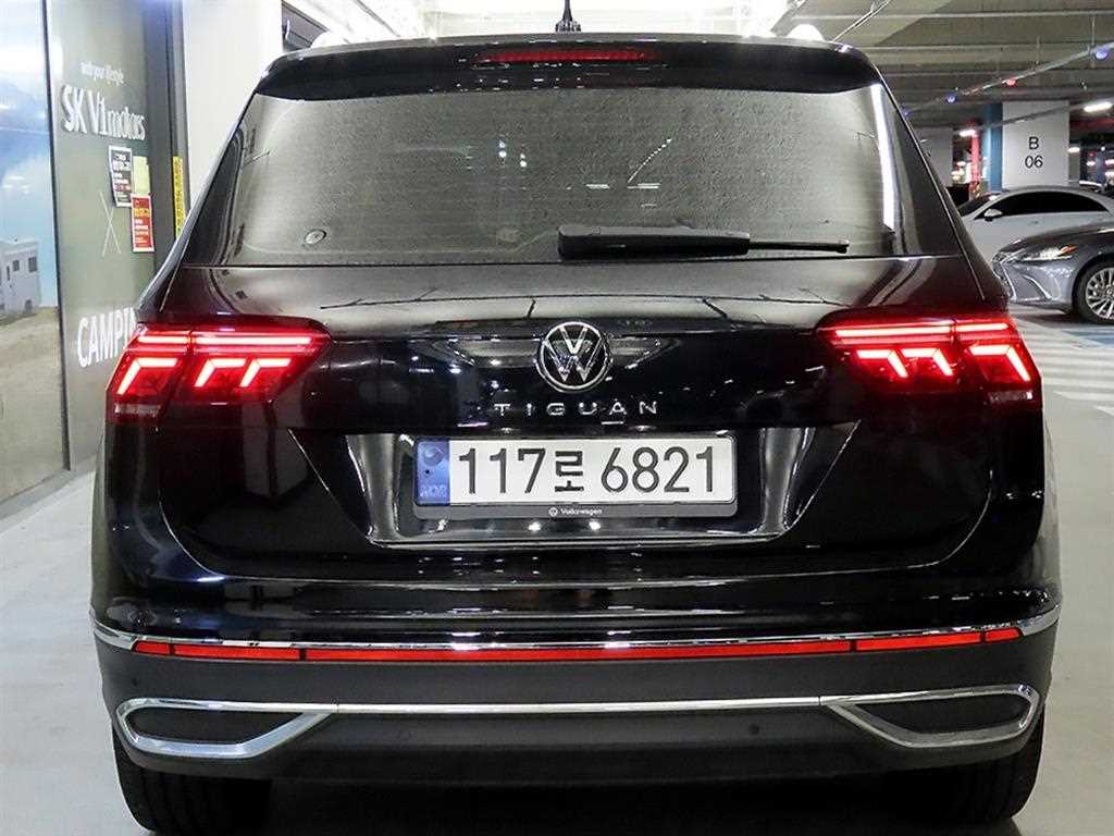Volkswagen Tiguan - Vista 5