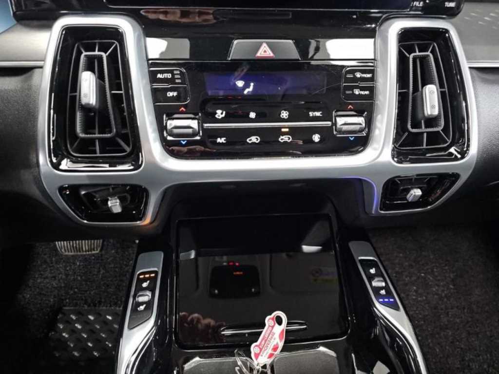KIA Sorento - Vista 11