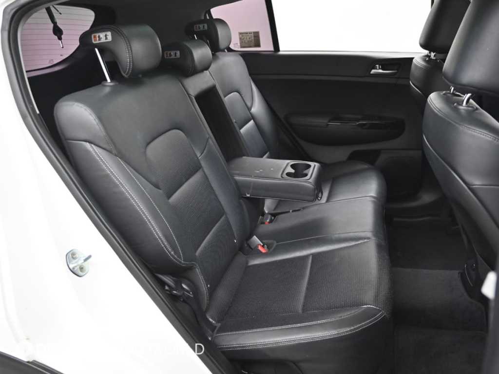 KIA Sportage - Vista 12