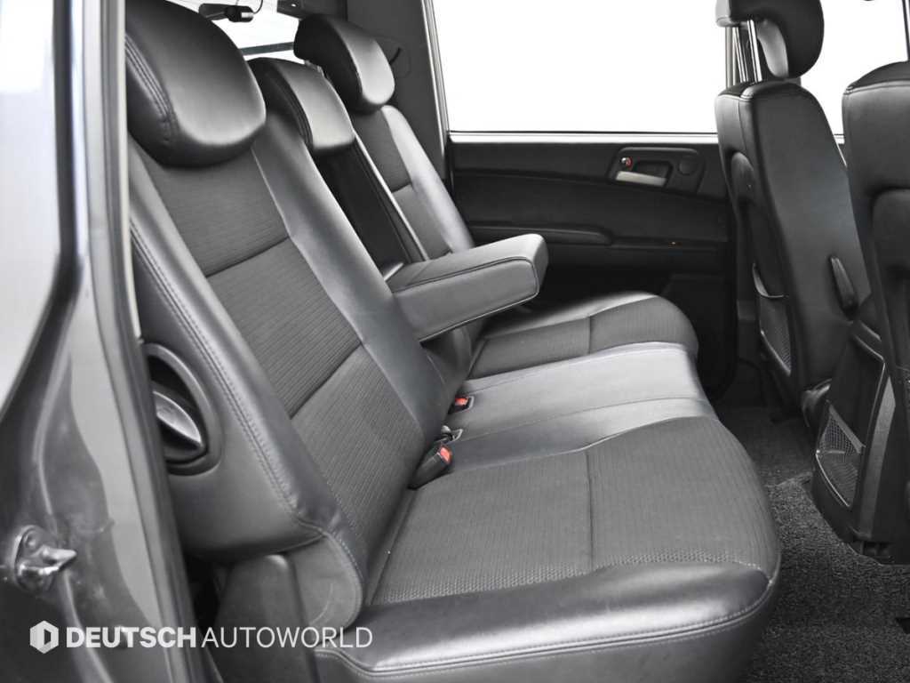 Ssangyong Korando - Vista 12