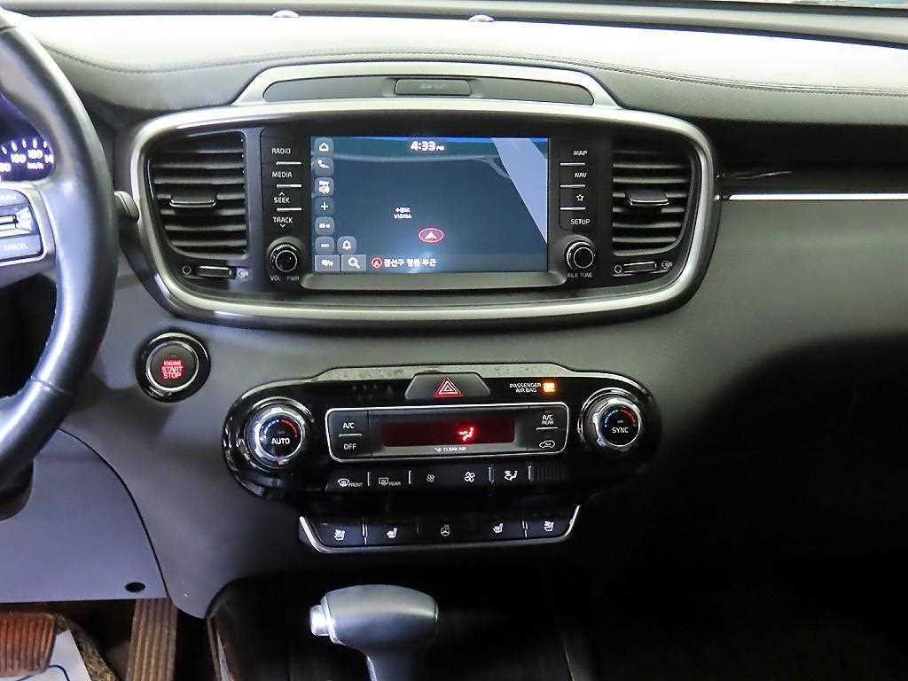 KIA Sorento - Vista 11