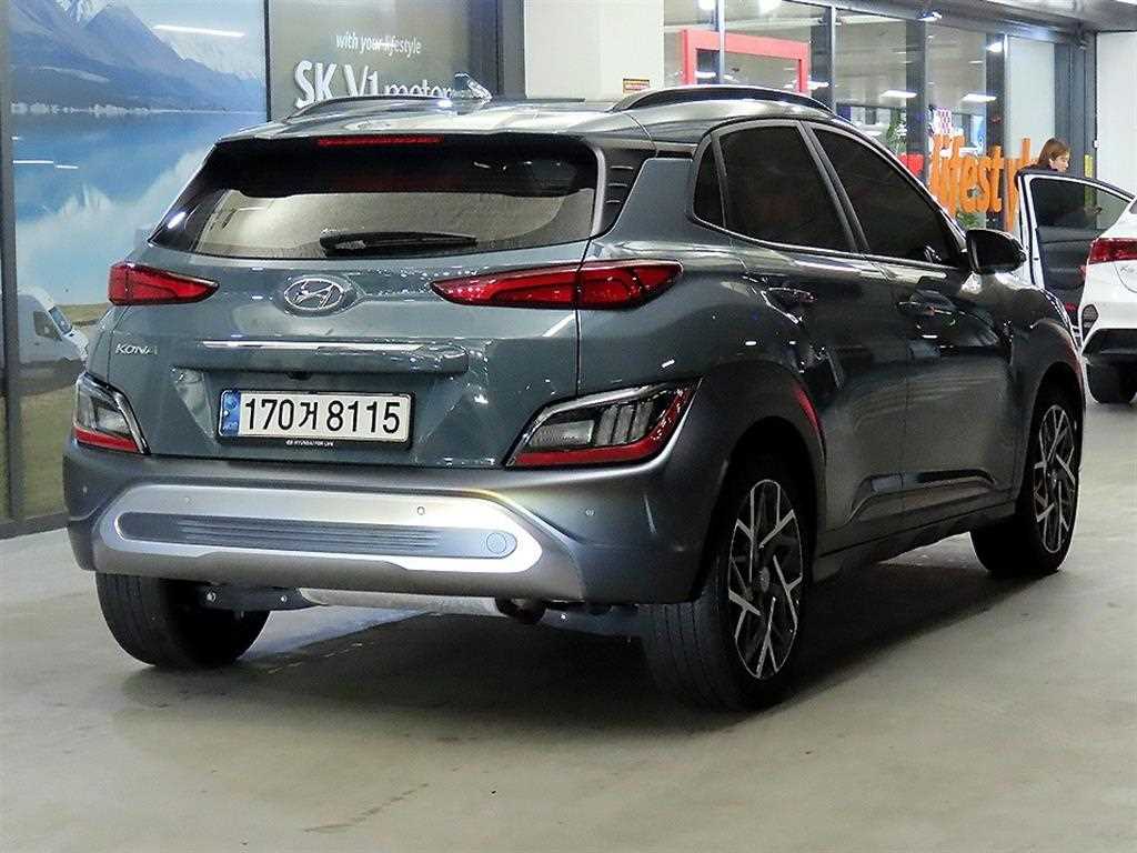 HYUNDAI Kona - Vista 4