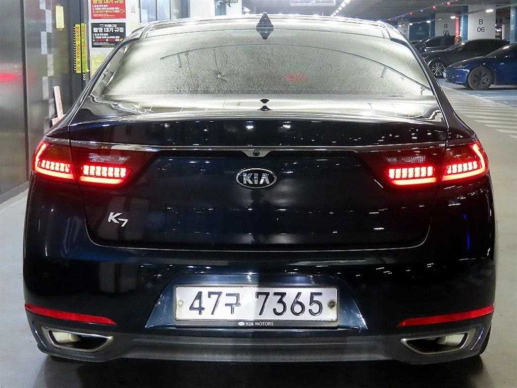 KIA K7 - Vista 5
