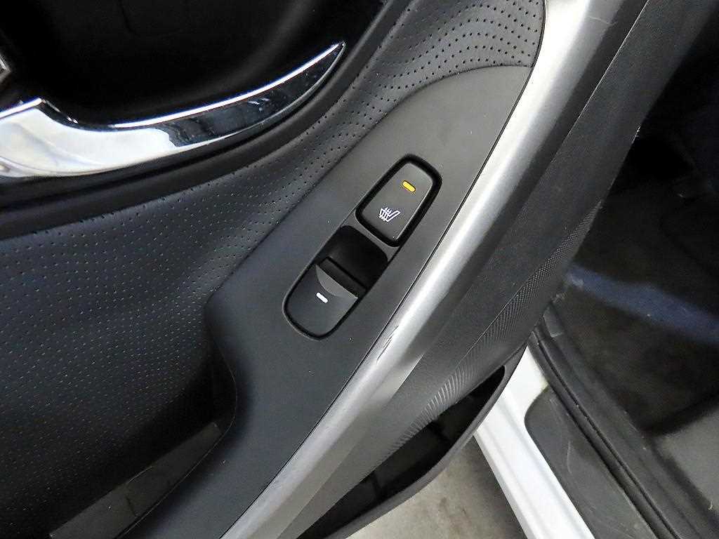 HYUNDAI Avante 2011 Blanco - Importación desde Corea - HF Imports Iquique - Foto 19