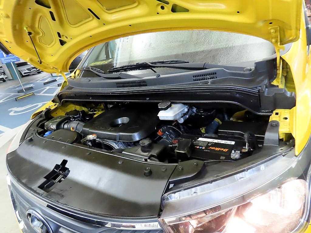 HYUNDAI Starex 2019 Amarillo - Importación desde Corea - HF Imports Iquique - Foto 19