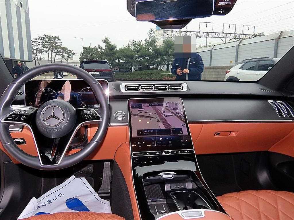 Mercedes Benz S Class - Vista 7