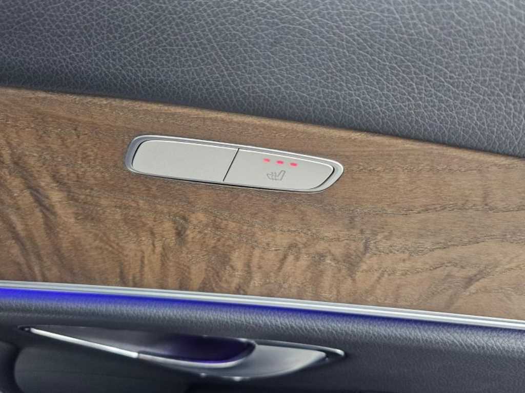 Mercedes Benz E class 2018 Negro - Importación desde Corea - HF Imports Iquique - Foto 16