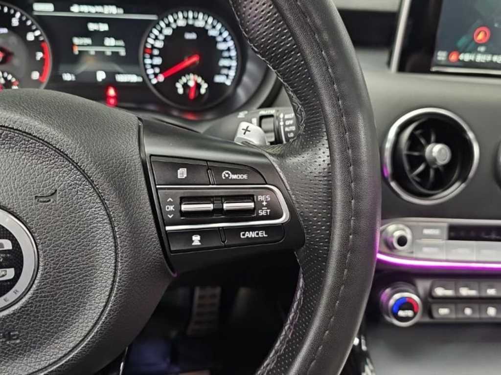 KIA Stinger - Vista 7
