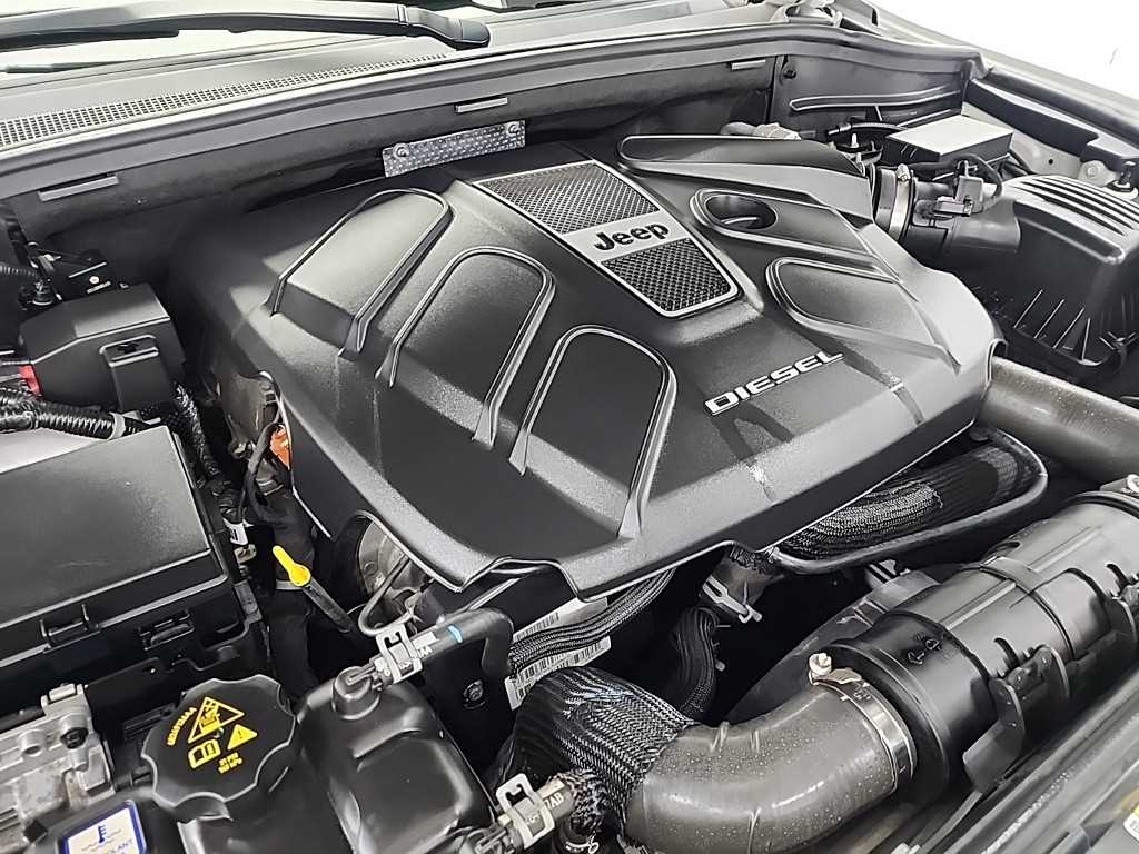 Jeep Cherokee - Vista 5