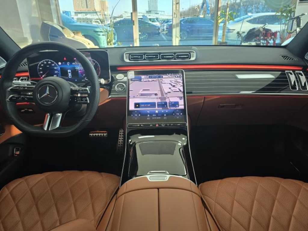 Mercedes Benz S Class - Vista 11