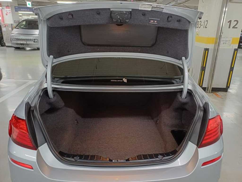 BMW 5 Series 2016 Plateado - Importación desde Corea - HF Imports Iquique - Foto 18