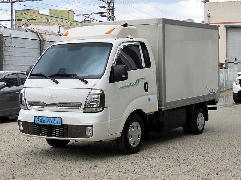 Small Truck Cargo (small) - Vista 2