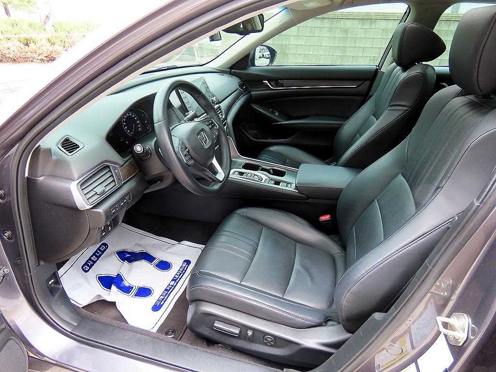 Honda Accord - Vista 5