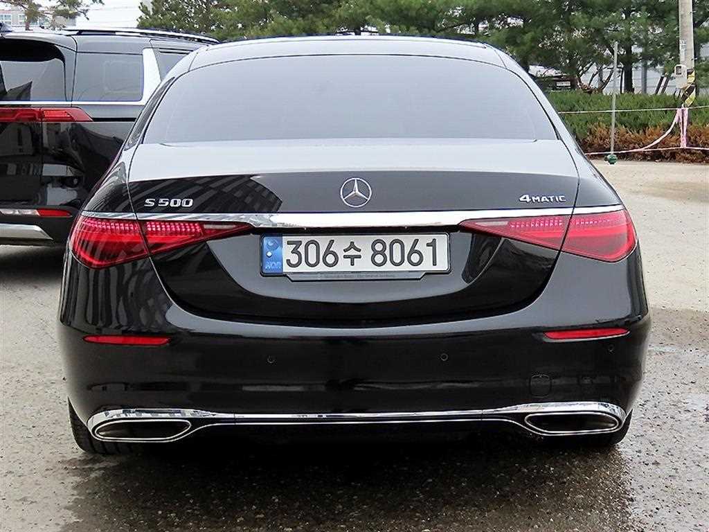 Mercedes Benz S Class - Vista 4