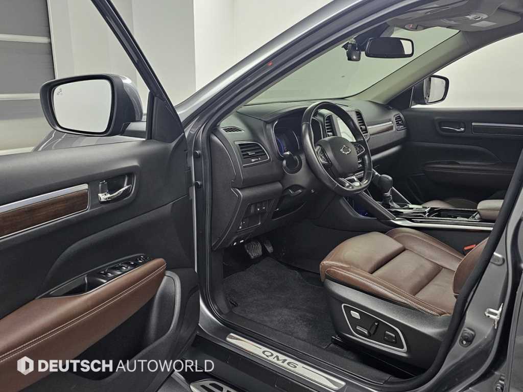 SAMSUNG QM6 - Vista 11