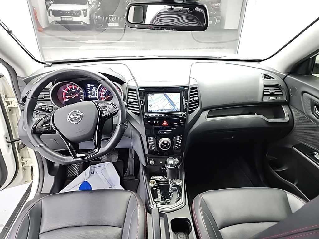 Ssangyong Tivoli - Vista 7