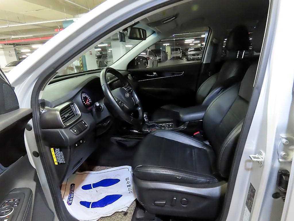 KIA Sorento - Vista 6