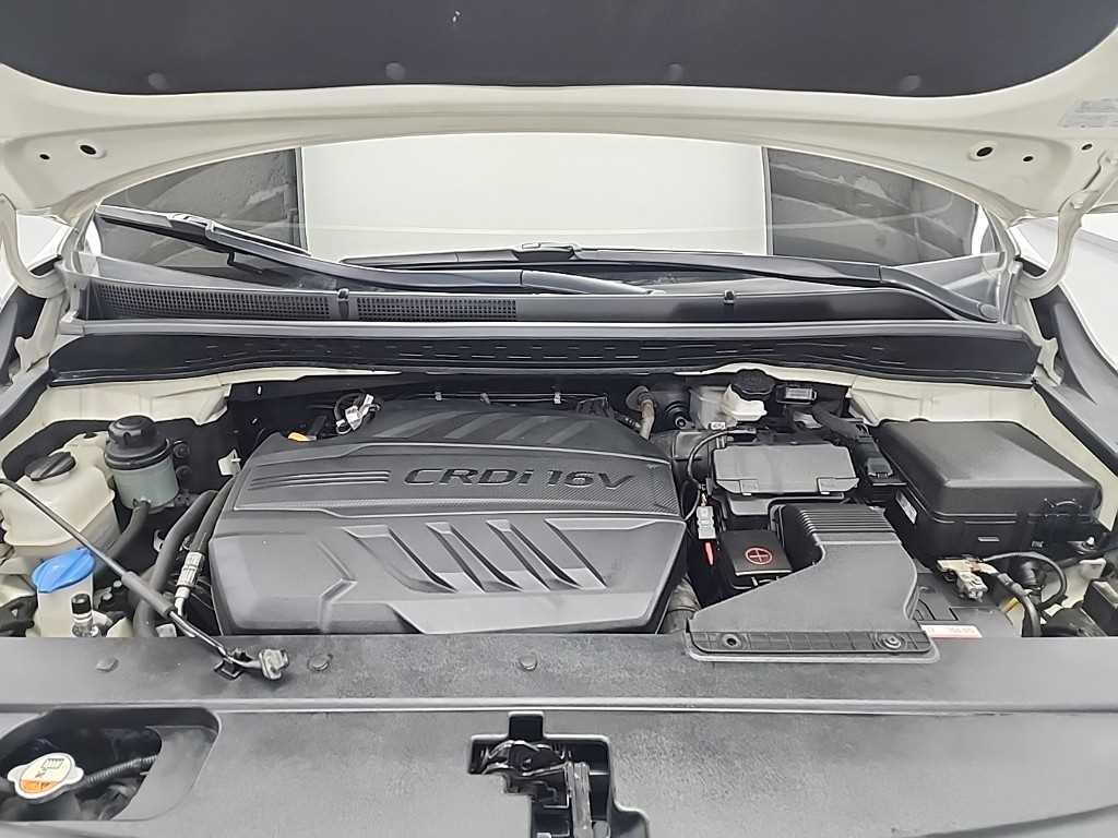 KIA Carnival - Vista 5