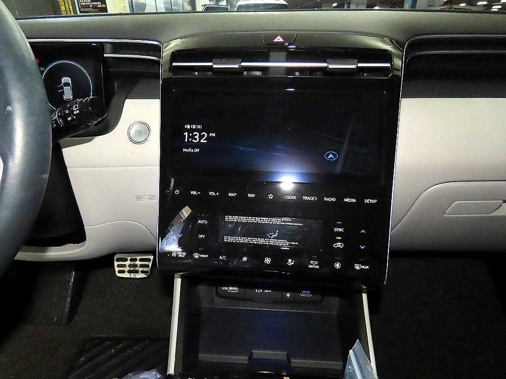 HYUNDAI Tucson - Vista 11