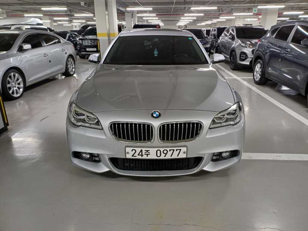 BMW 5 Series 2016 Plateado - Importación desde Corea - HF Imports Iquique - Foto 1
