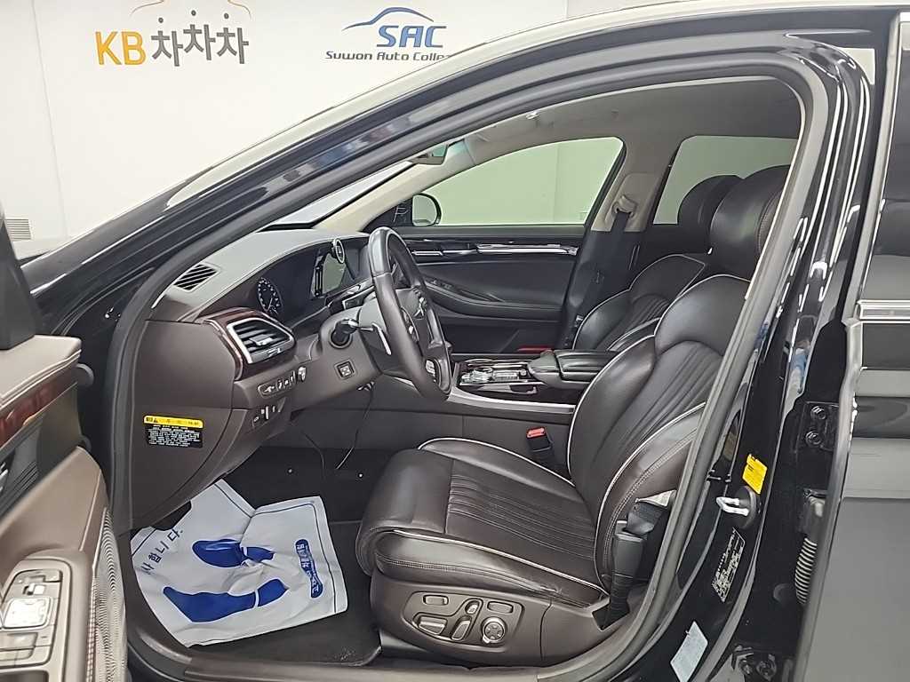 Genesis EQ900 - Vista 11