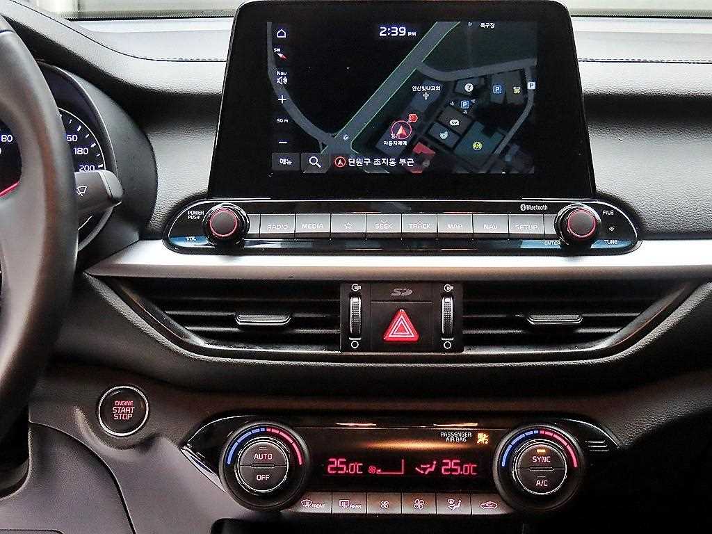 KIA K3 2019 Blanco - Importación desde Corea - HF Imports Iquique - Foto 15