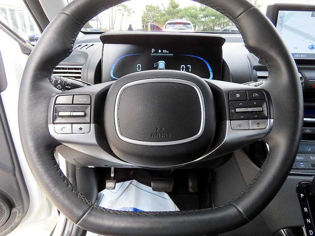 HYUNDAI Casper - Vista 8