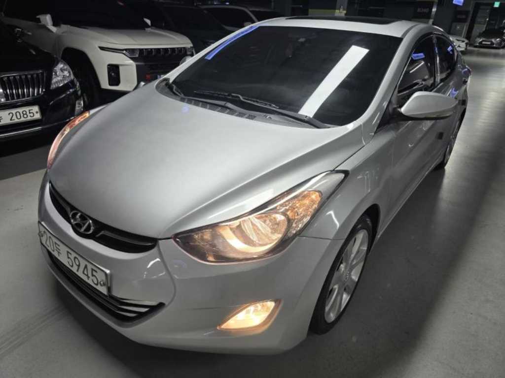 HYUNDAI Avante 2012 - Importación desde Corea - HF Imports Iquique - Foto 1