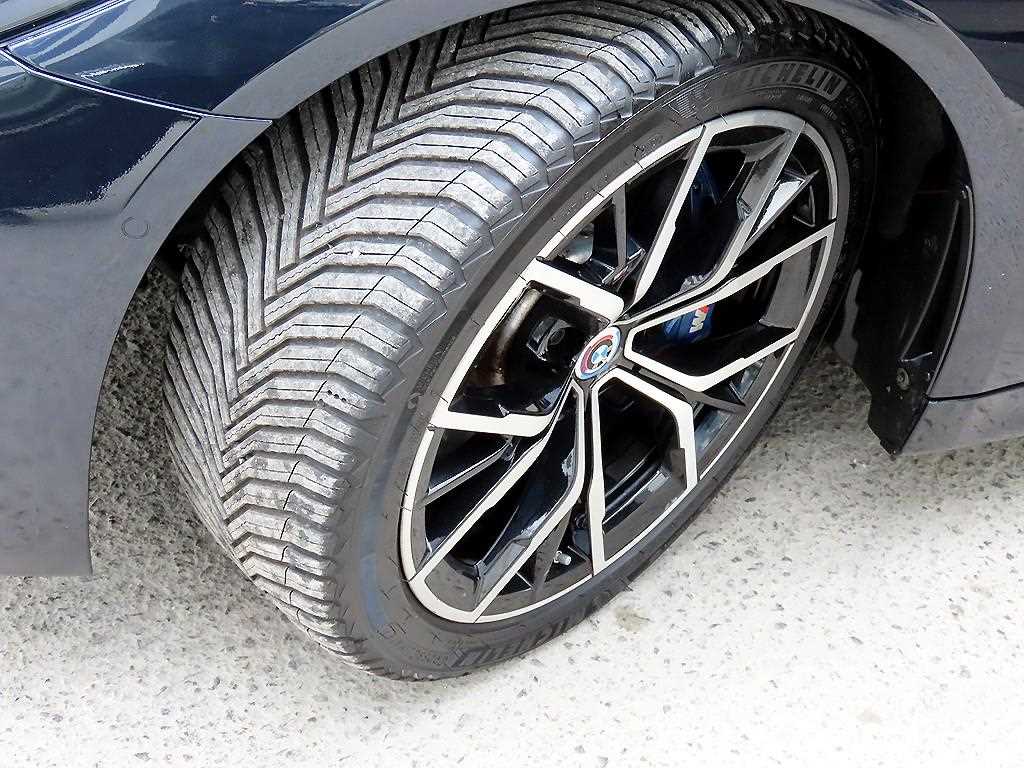 BMW 5 Series 2021 Negro - Importación desde Corea - HF Imports Iquique - Foto 20