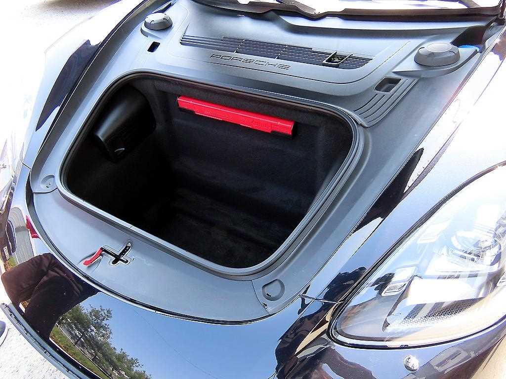 Porsche 718 2020 Negro - Importación desde Corea - HF Imports Iquique - Foto 19