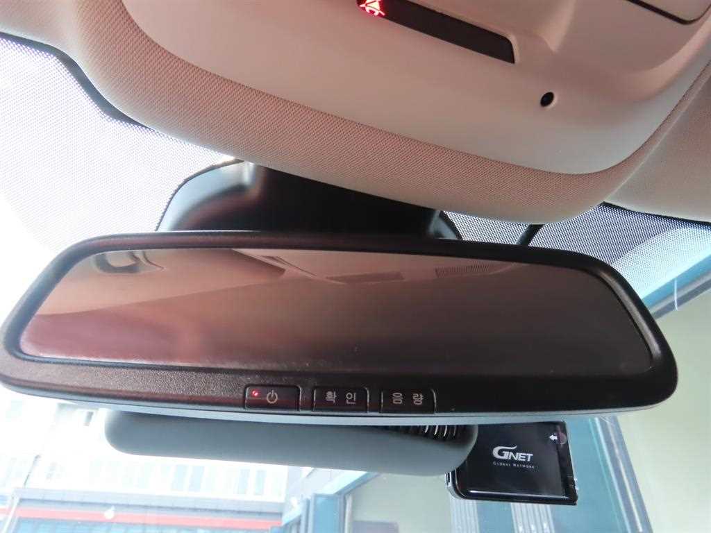 SAMSUNG QM6 2023 Blanco - Importación desde Corea - HF Imports Iquique - Foto 16