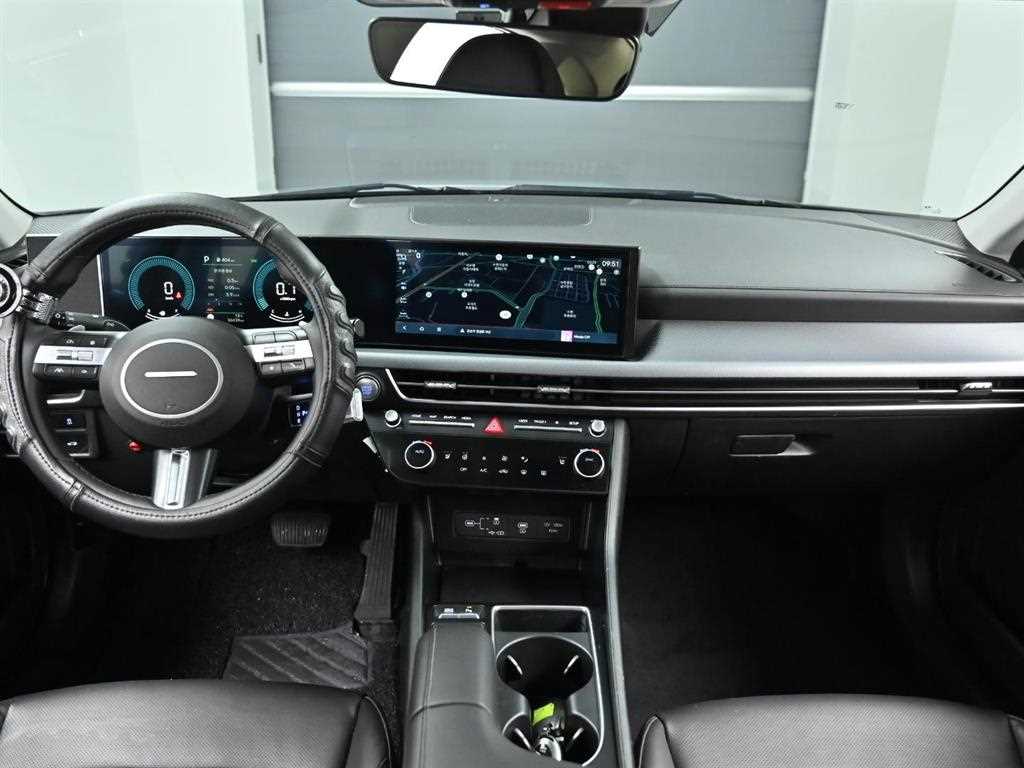 HYUNDAI Sonata - Vista 7