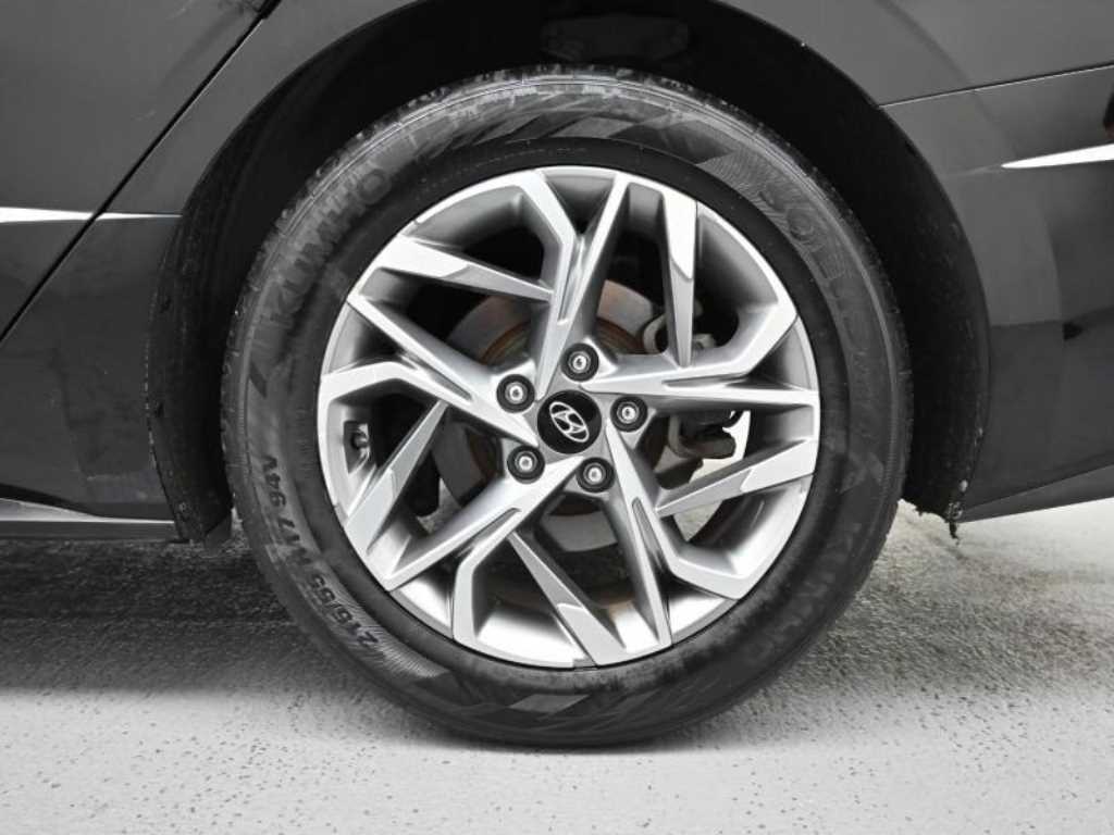 HYUNDAI Sonata - Vista 5